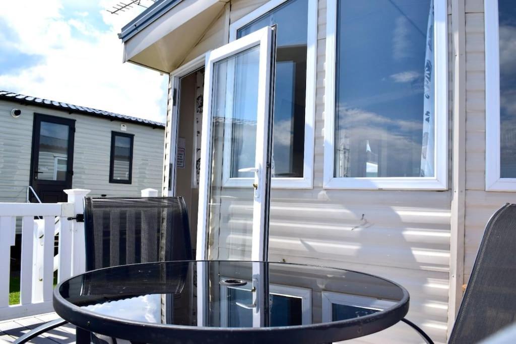 Cosy & Modern Private Seaview Caravan North Seaton Eksteriør billede
