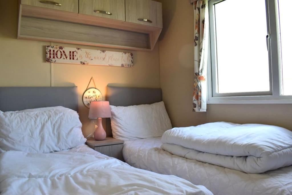 Cosy & Modern Private Seaview Caravan North Seaton Eksteriør billede